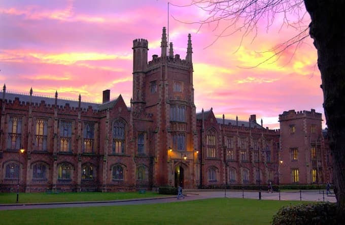 Queen's University Belfast Foundation Year For International Students